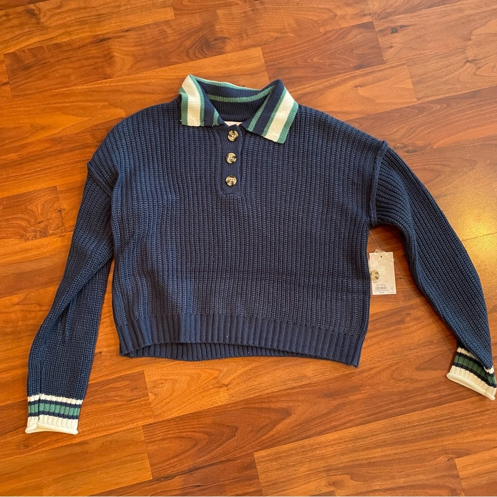 Cute cropped sweater